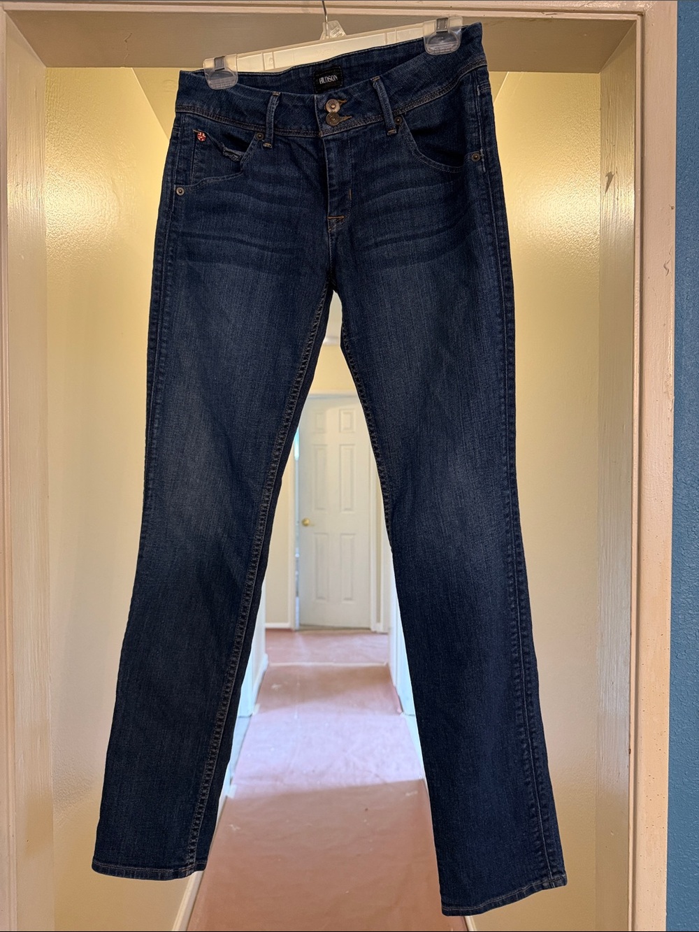 EUC Hudson women’s jeans size 29